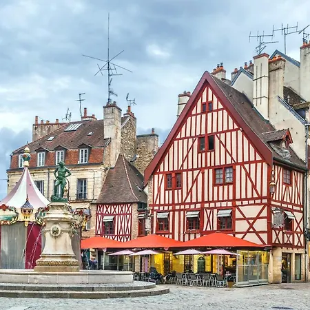 Le Moderne I Centre Historique Design & Spacieux